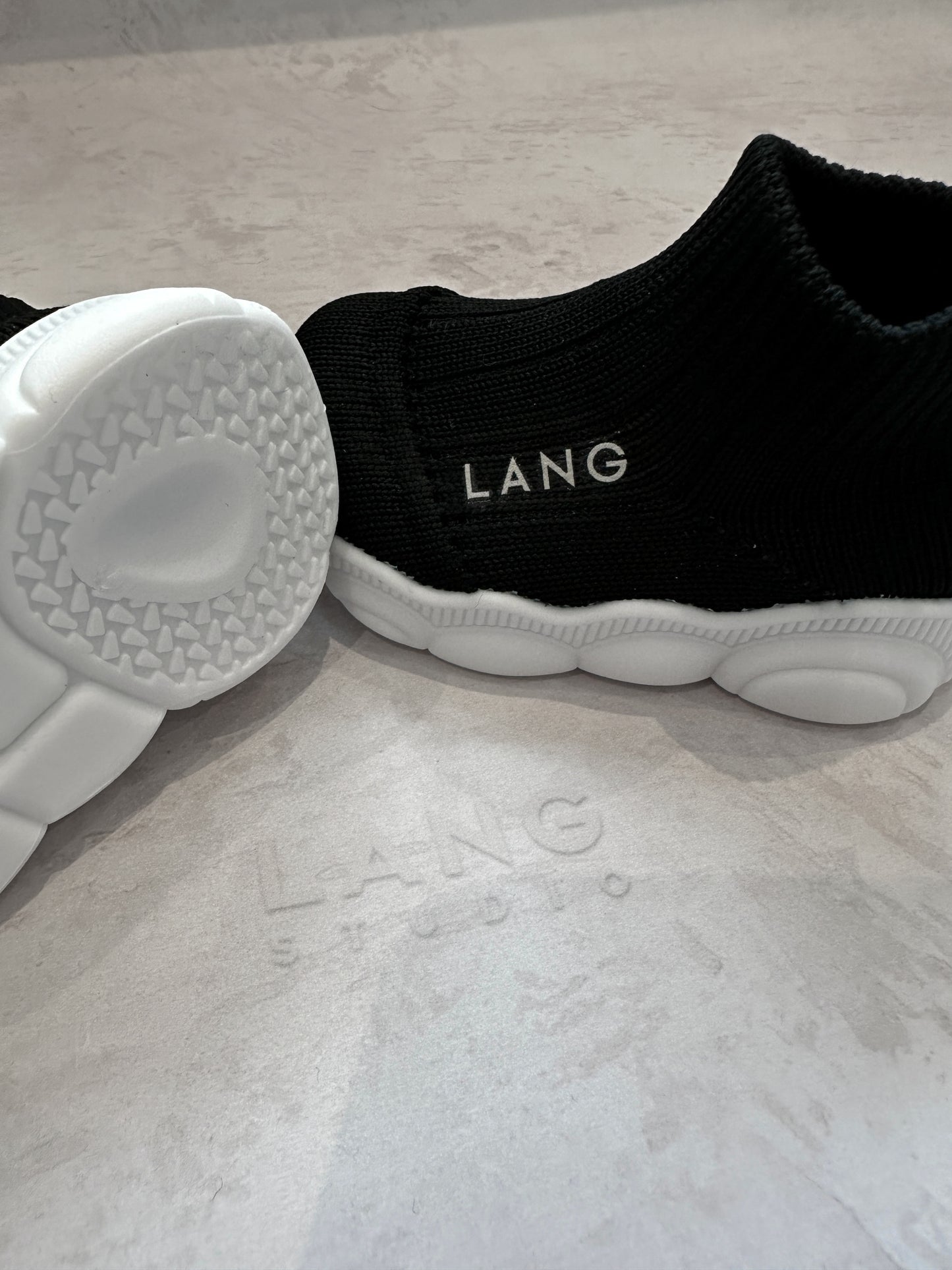 KIDS KNITTED MID TOP BOOTIES - NOIR BLACK
