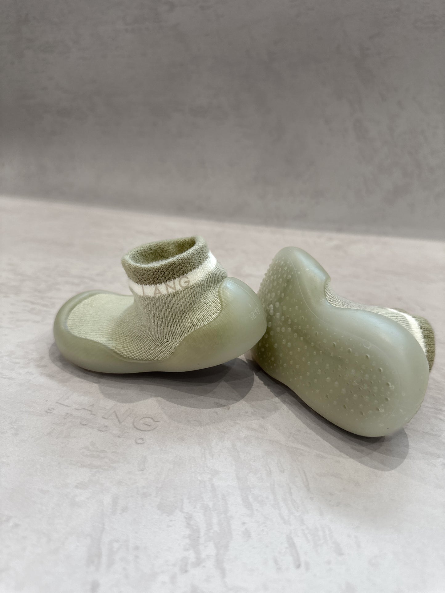 KIDS KNITTED SOCK BOOTIES - MATCHA GREEN