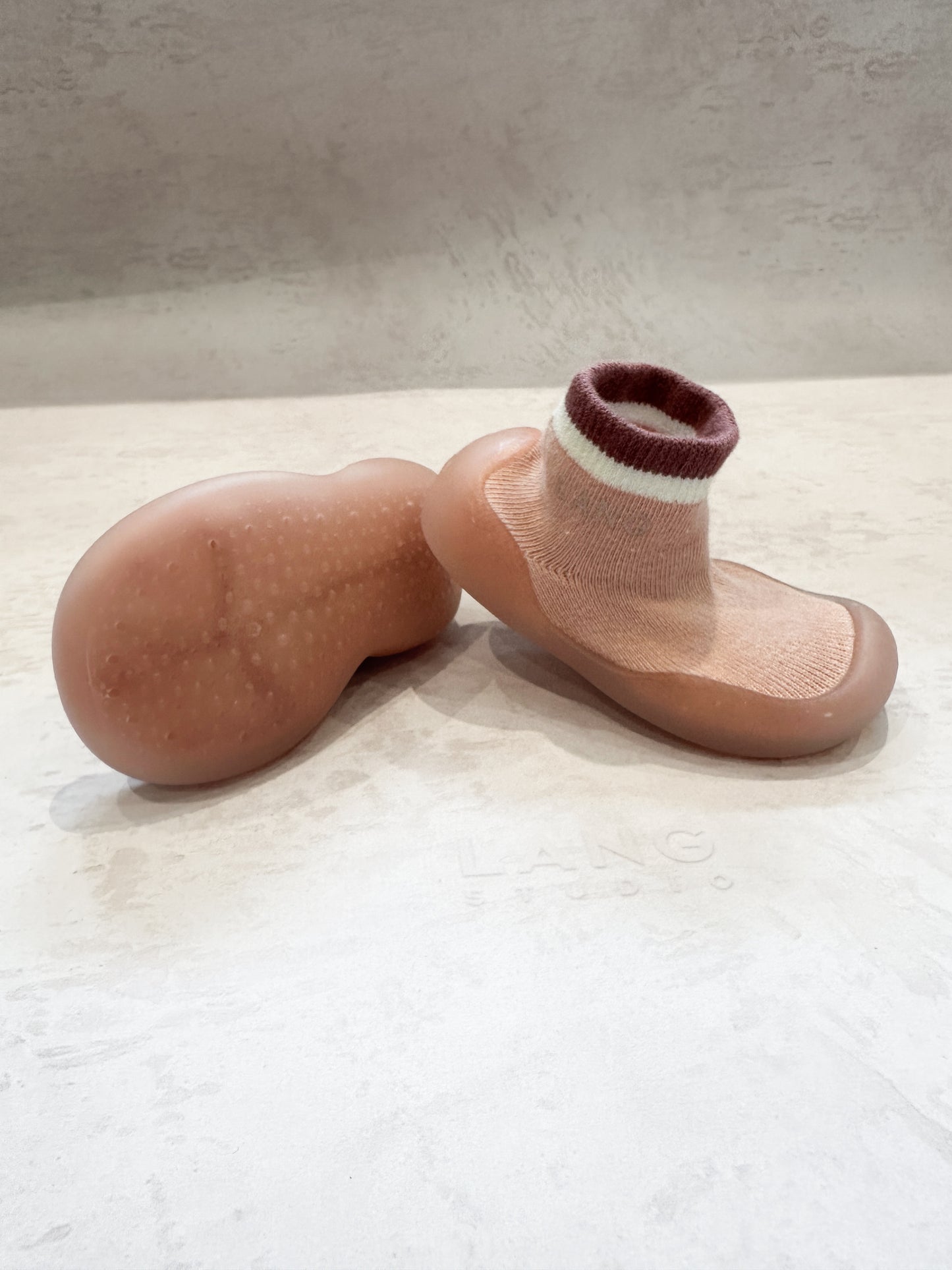 KIDS KNITTED SOCK BOOTIES - DUSKY PINK