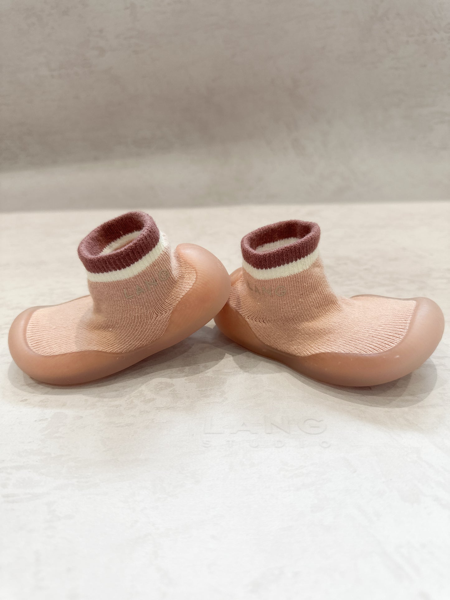 KIDS KNITTED SOCK BOOTIES - DUSKY PINK