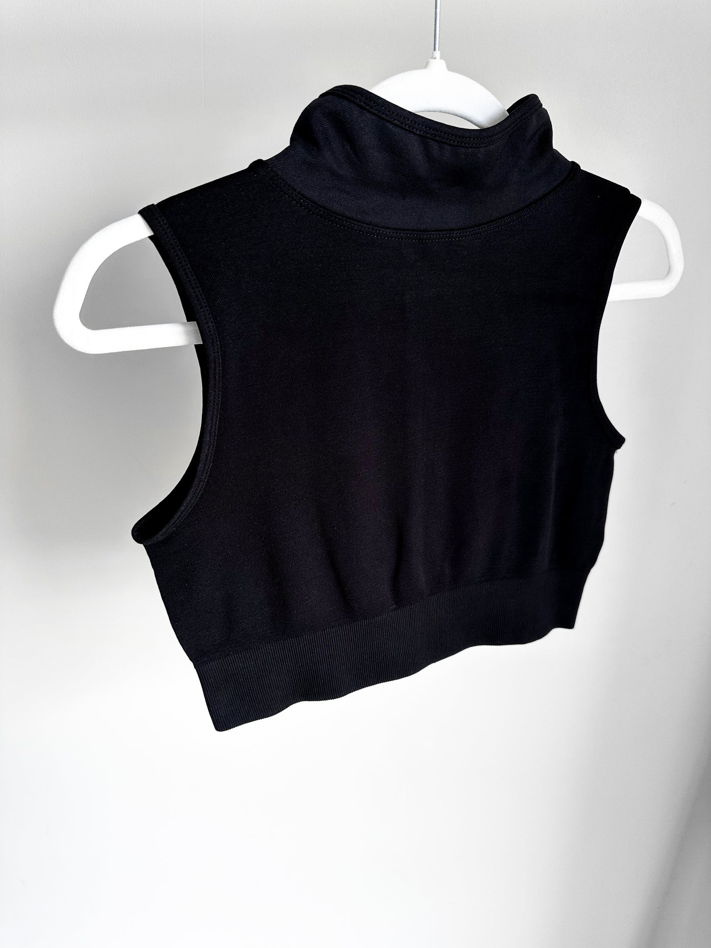 WOMENS CLOUD COLLECTION GYM LUXE TANK TOP  - NOIR BLACK