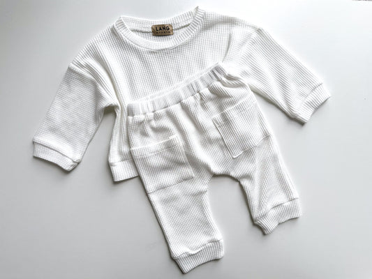 KIDS WAFFLE BOXY SWEATSHIRT AND JOGGER CO-ORD SET - BLANC WHITE