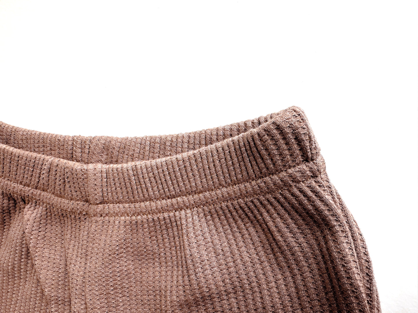 KIDS WAFFLE SWEATSHIRT AND JOGGER CO-ORD SET - SOFT MOCHA