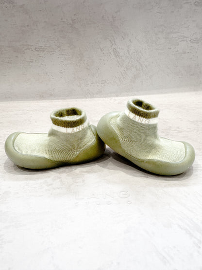 KIDS KNITTED SOCK BOOTIES - MATCHA GREEN