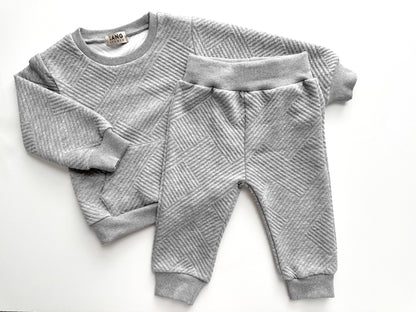 KIDS TEXTURED PATTERN SWEATSHIRT AND JOGGER CO-ORD SET - STORM GREY