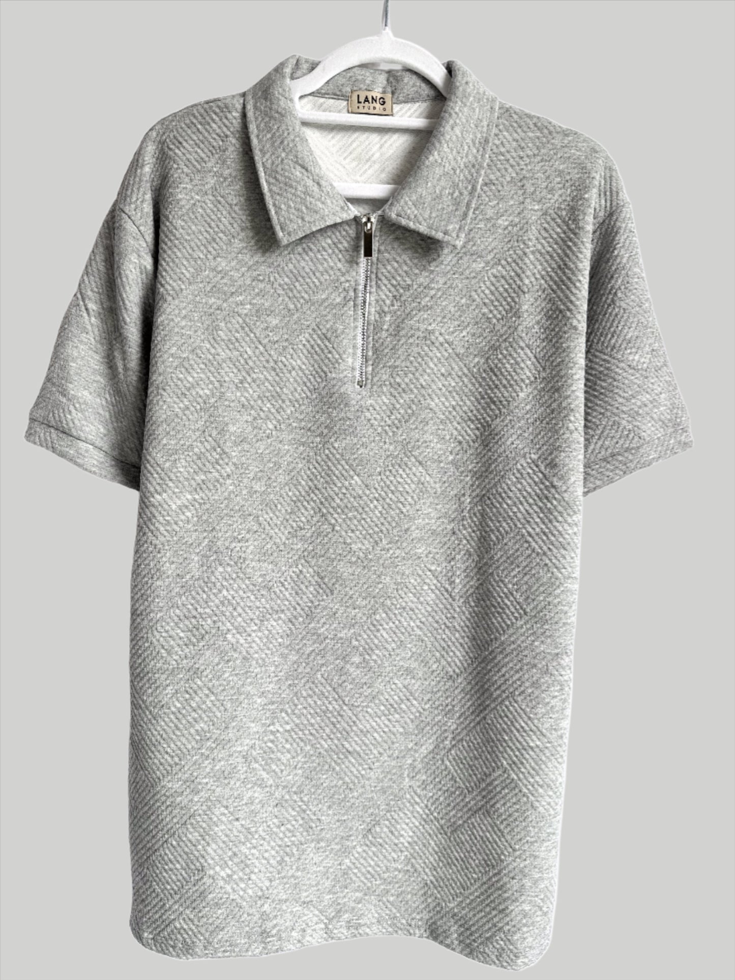 MENS TEXTURED PATTERN ZIP COLLAR POLO SHIRT - STORM GREY